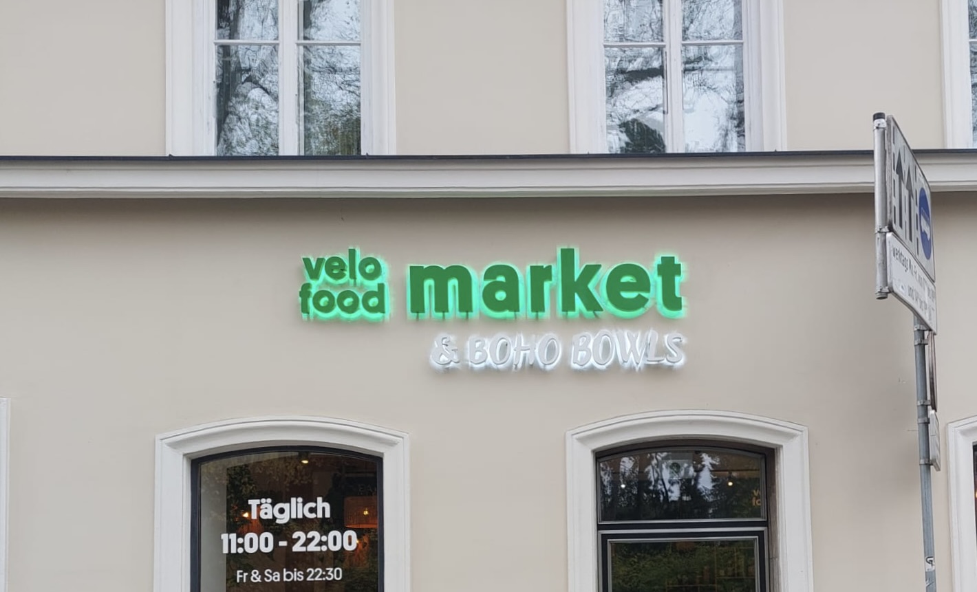 Lichtwerbung Außenwerbung Graz